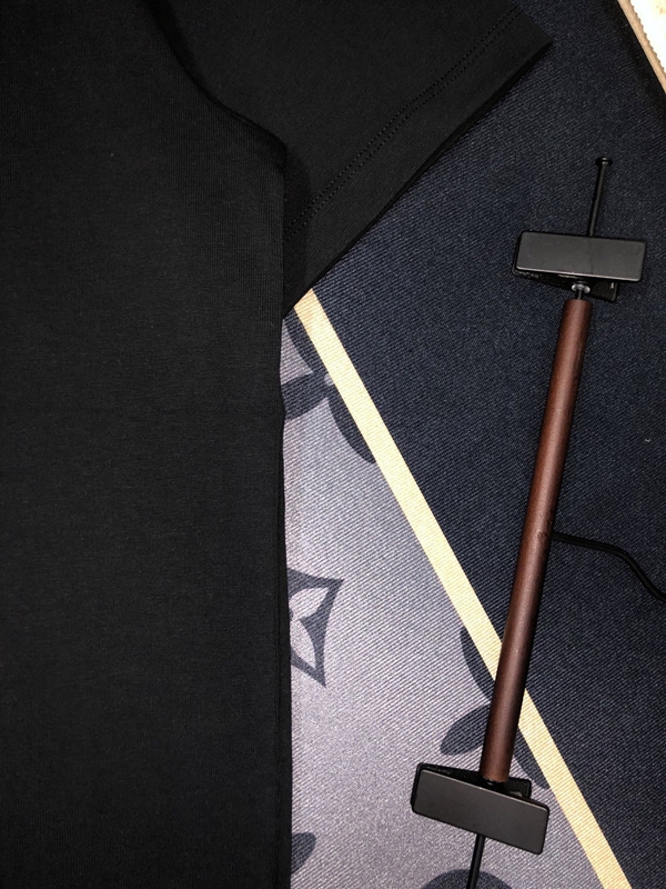 ブランドTシャツ細部ディテール